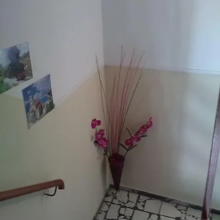 To Giouli Hotel Wolos