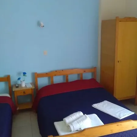 Отель To Giouli *